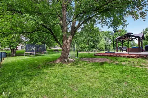 5422 Wakefield Drive S Greenwood IN 46142