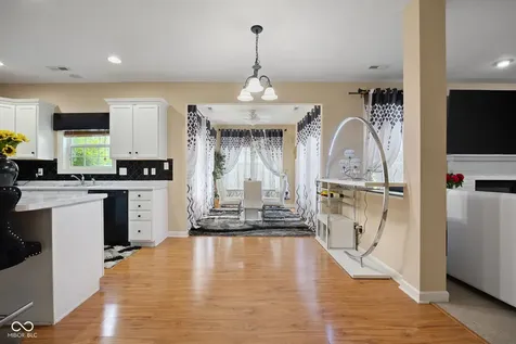 5836 Monticello Square Lane Indianapolis IN 46234