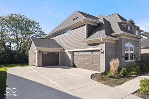 6037 N Shallow Creek Lane Indianapolis IN 46237