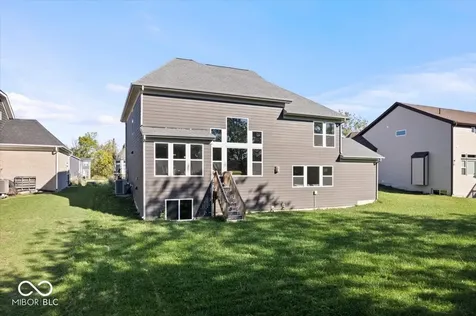 6037 N Shallow Creek Lane Indianapolis IN 46237
