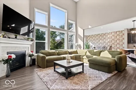 6037 N Shallow Creek Lane Indianapolis IN 46237