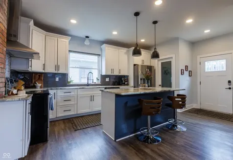 1129 Dawson Street Indianapolis IN 46203