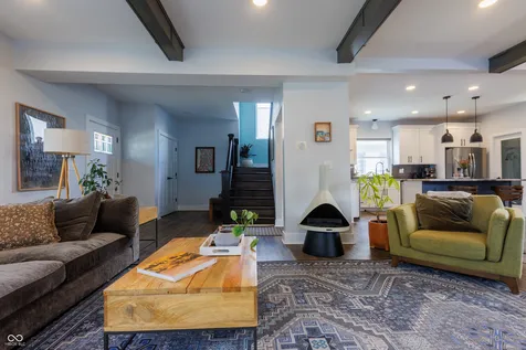 1129 Dawson Street Indianapolis IN 46203
