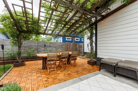 1129 Dawson Street Indianapolis IN 46203