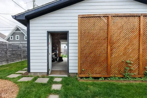 1129 Dawson Street Indianapolis IN 46203