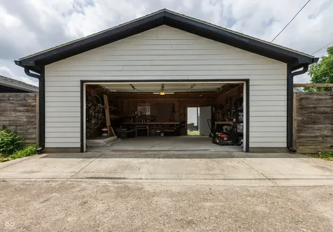 1129 Dawson Street Indianapolis IN 46203