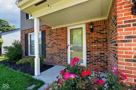 1737 Shorter Drive Indianapolis IN 46214