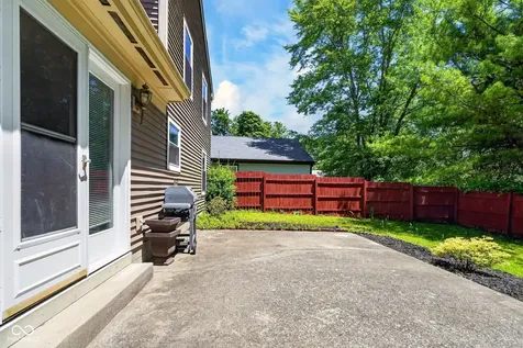 1737 Shorter Drive Indianapolis IN 46214