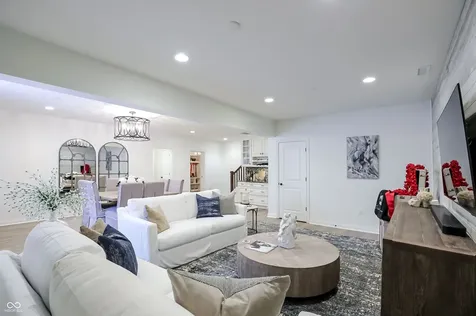 15669 Bethpage Trail Carmel IN 46033