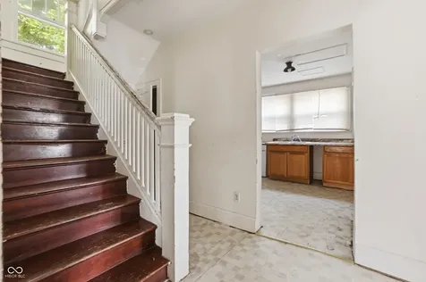4024 Winthrop Avenue Indianapolis IN 46205