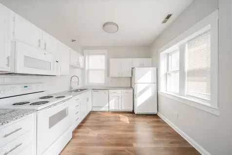 234 E 9th Street Indianapolis IN 46204