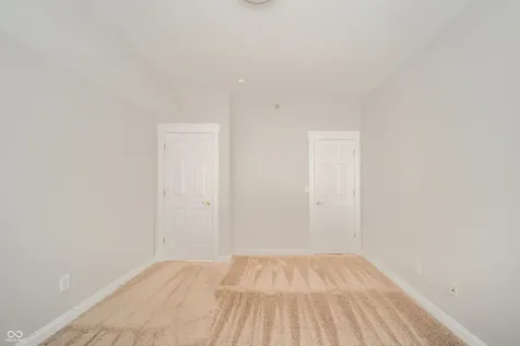 234 E 9th Street Indianapolis IN 46204