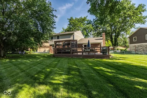 8313 Goldfinch Circle Indianapolis IN 46256