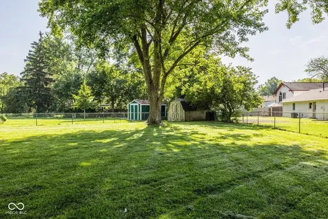 8313 Goldfinch Circle Indianapolis IN 46256