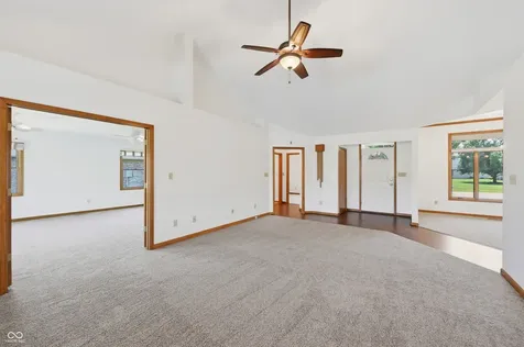 1156 Woodridge Brownsburg IN 46112