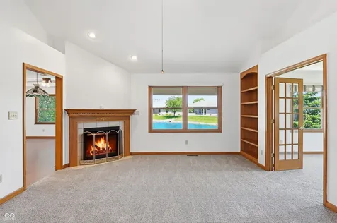 1156 Woodridge Brownsburg IN 46112