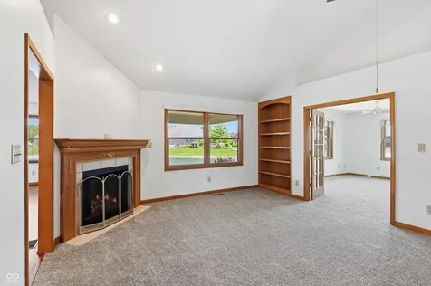 1156 Woodridge Brownsburg IN 46112