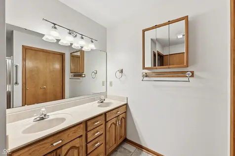 1156 Woodridge Brownsburg IN 46112