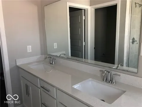 13519 E 134th Street Fishers IN 46038