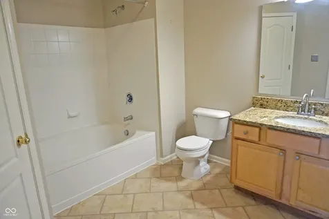 12914 University Crescent Carmel IN 46032