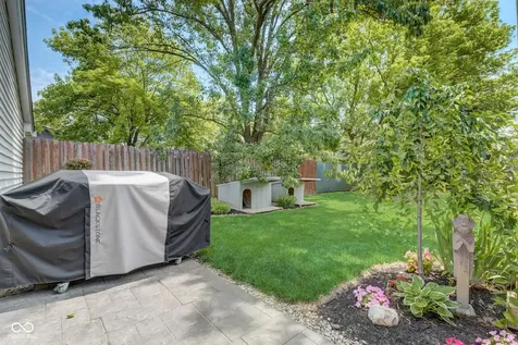 7723 E 75th Street Indianapolis IN 46256