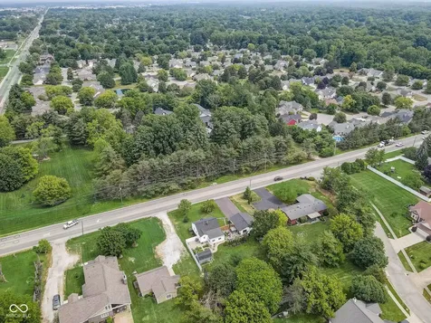 7723 E 75th Street Indianapolis IN 46256
