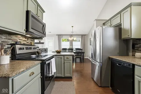 21383 Candlewick Road Noblesville IN 46062