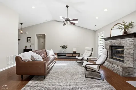 21383 Candlewick Road Noblesville IN 46062