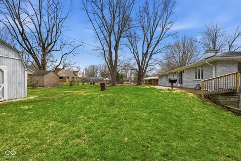 2226 Lake Drive Anderson IN 46012