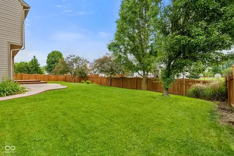 1689 Sagemeadow Drive Brownsburg IN 46112