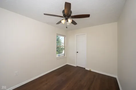 10194 Buell Drive Avon IN 46123