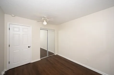 10194 Buell Drive Avon IN 46123