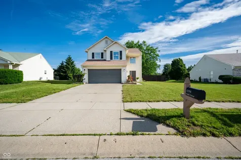 10194 Buell Drive Avon IN 46123