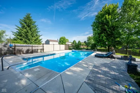10194 Buell Drive Avon IN 46123