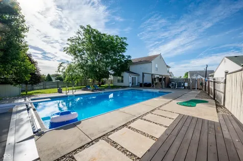 10194 Buell Drive Avon IN 46123