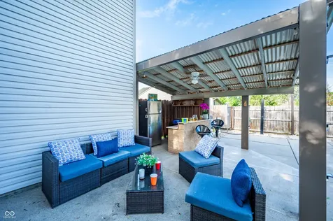 10194 Buell Drive Avon IN 46123