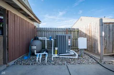 10194 Buell Drive Avon IN 46123