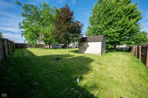 10194 Buell Drive Avon IN 46123
