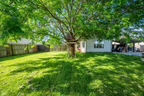 10194 Buell Drive Avon IN 46123