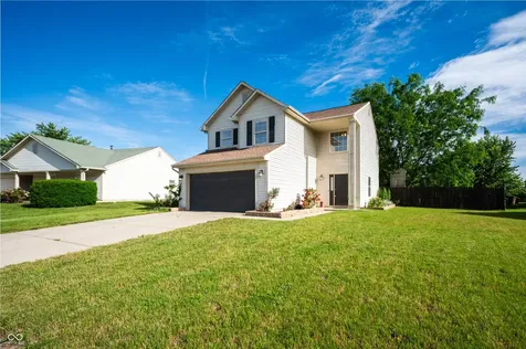 10194 Buell Drive Avon IN 46123