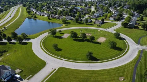 10194 Buell Drive Avon IN 46123
