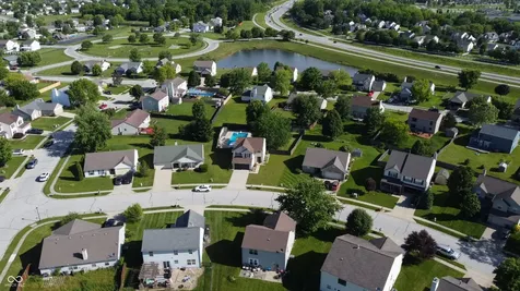 10194 Buell Drive Avon IN 46123