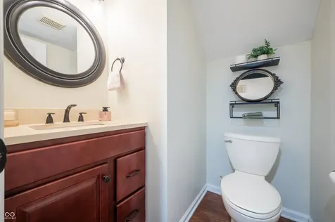 10194 Buell Drive Avon IN 46123