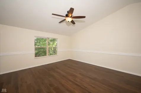 10194 Buell Drive Avon IN 46123