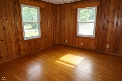 76 Kirk Drive E Indianapolis IN 46234