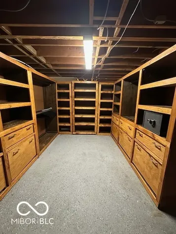 76 Kirk Drive E Indianapolis IN 46234