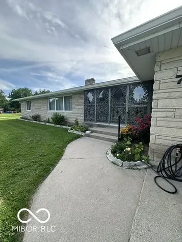 76 Kirk Drive E Indianapolis IN 46234