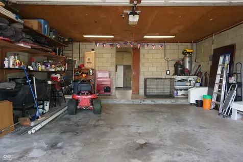 76 Kirk Drive E Indianapolis IN 46234