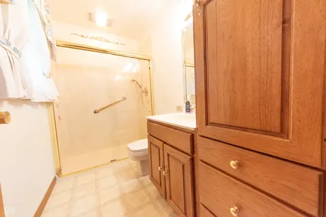 4052 Roselawn Avenue Columbus IN 47203
