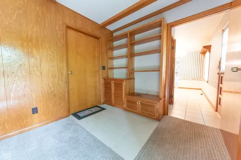 4052 Roselawn Avenue Columbus IN 47203
